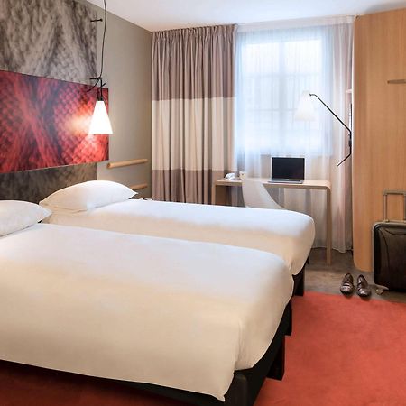 Ibis Geneve Centre Gare Hotel Exterior photo