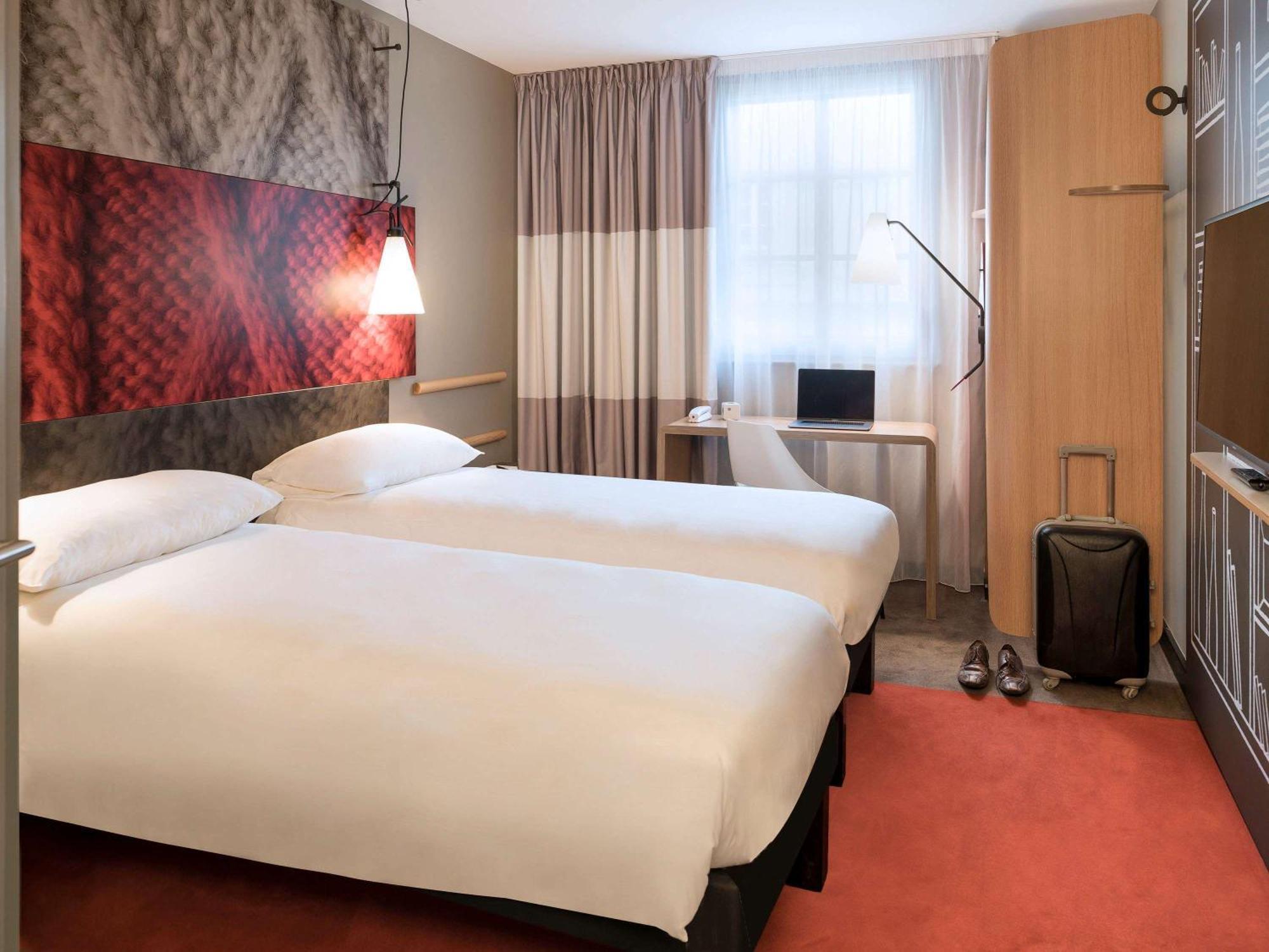 Ibis Geneve Centre Gare Hotel Exterior photo