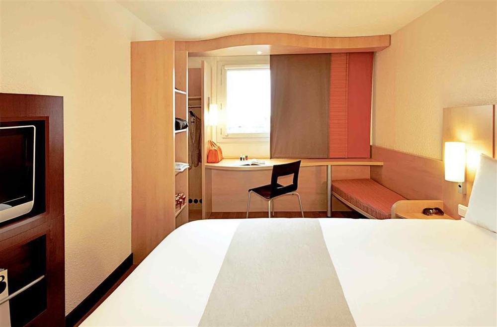 Ibis Geneve Centre Gare Hotel Room photo